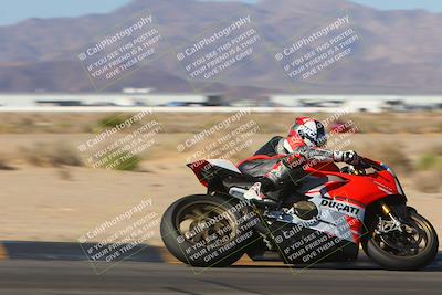 media/Nov-11-2023-SoCal Trackdays (Sat) [[efd63766ff]]/Turn 8 Set 1 (1030am)/